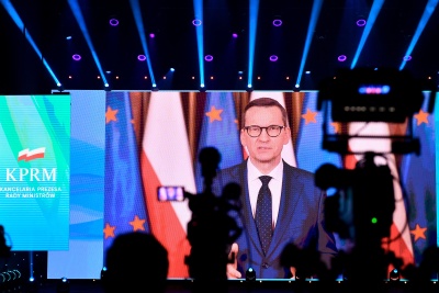 Premier Morawiecki przemawia do uczestników kongresu